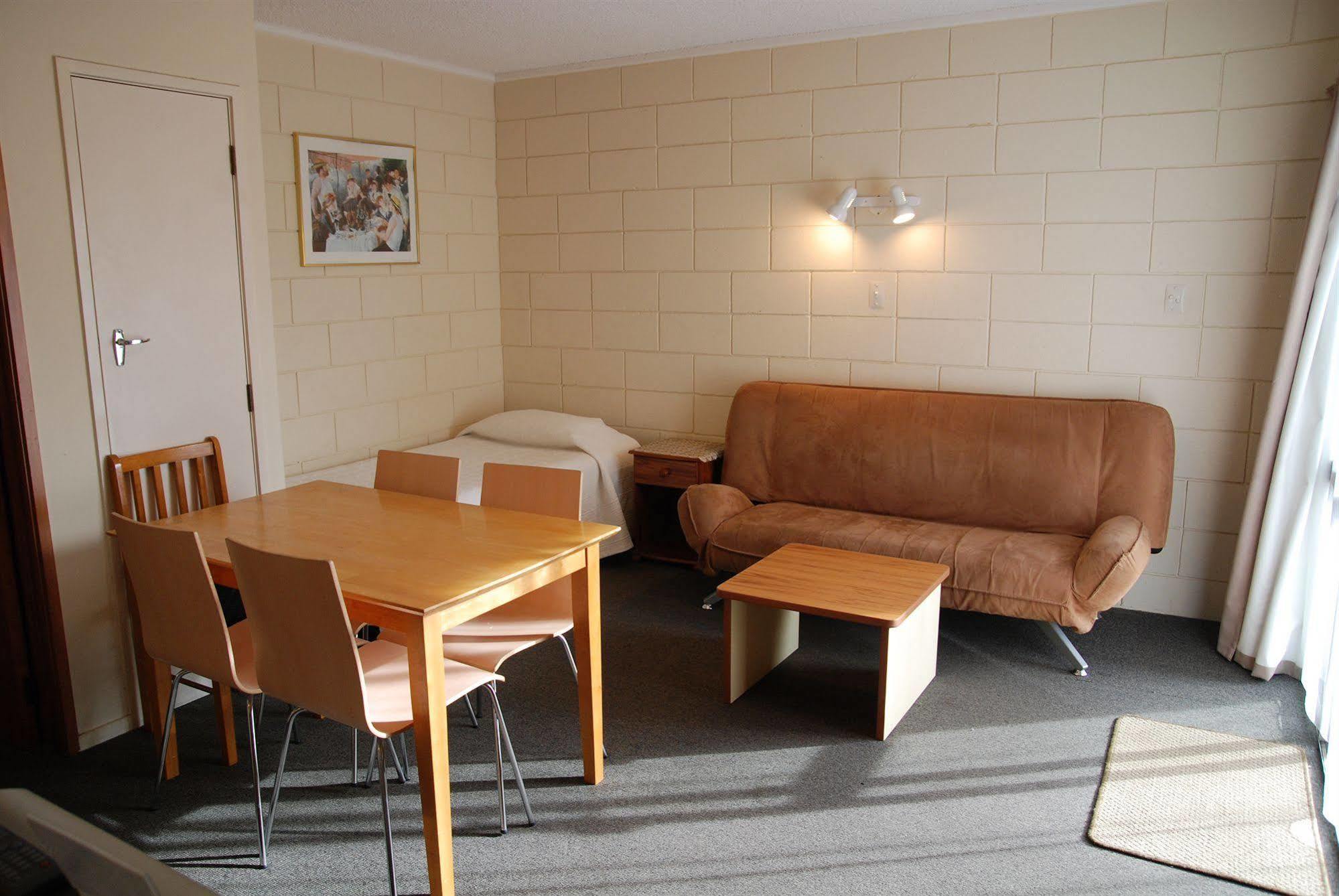 Manhattan Lodge Motel Hamilton Esterno foto